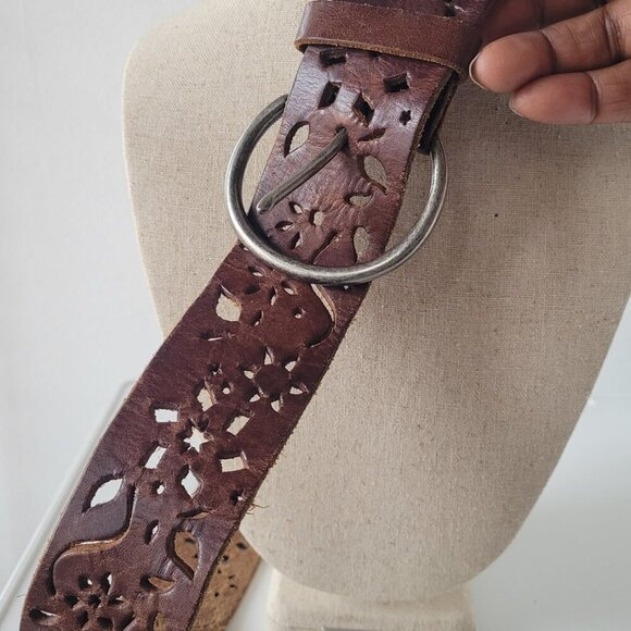 Women's Rustic Leather Belt with Silver Buckle - Picture 6 of 10